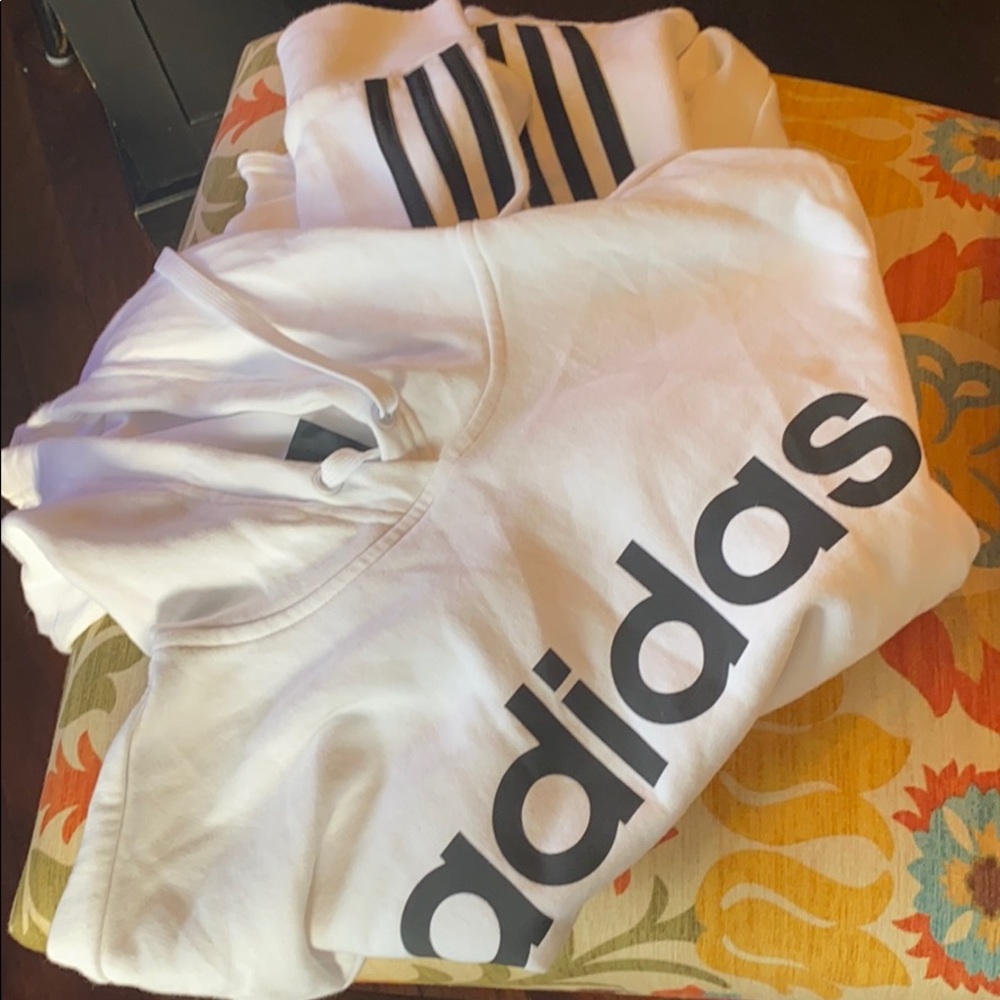 Adidas White Pullover Sweatshirt size US M